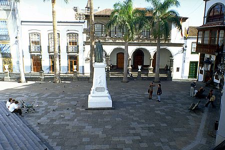 Plaza de España, Sta. Cruz de La Palma Plaza de España, Sta. Cruz de La Palma